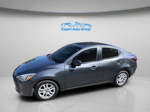 Used 2018 Toyota Yaris iA image 34