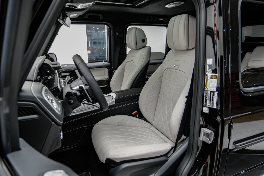 Used 2027 Mercedes-Benz G 63 AMG 4MATIC image 48