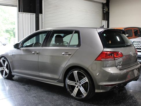 Used 2016 Volkswagen Golf R 4-Door w/ Driver Assistance Package AWD/4WD image 5