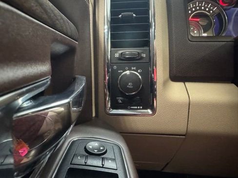 Used 2018 RAM 1500 Laramie Longhorn AWD/4WD image 15