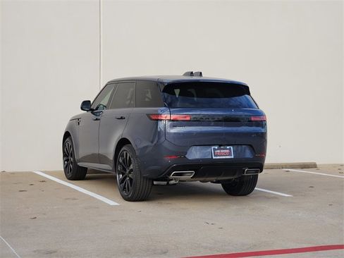 New 2026 Land Rover Range Rover Sport Dynamic SE image 3