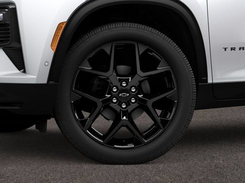 New 2026 Chevrolet Traverse RS w/ LPO, Floor Liner Package FWD image 4