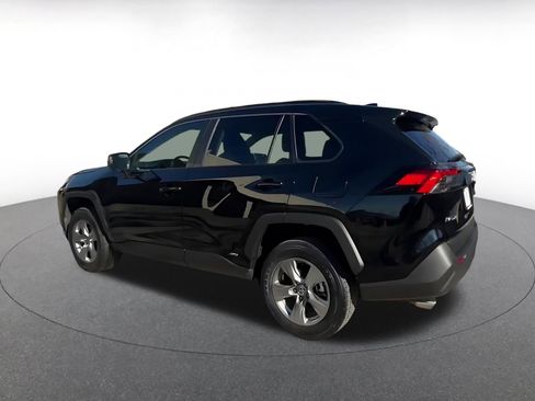 Used 2025 Toyota RAV4 LE image 10