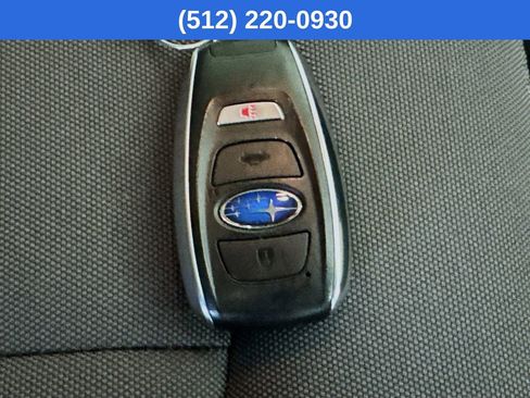 Used 2025 Subaru Crosstrek 2.0i Premium image 37