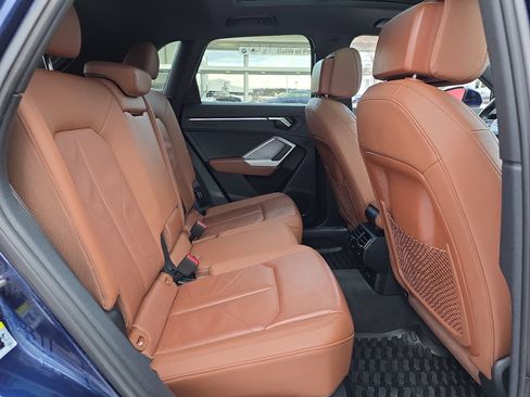 Used 2023 Audi Q3 2.0T Premium Plus image 31