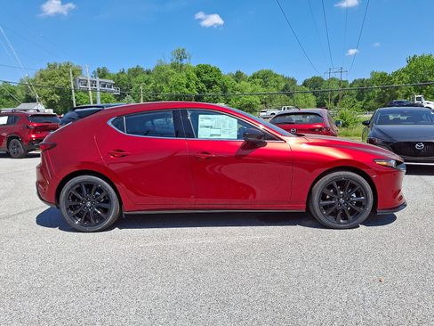 New 2026 MAZDA MAZDA3 Hatchback w/Premium Plus Pkg AWD/4WD image 5