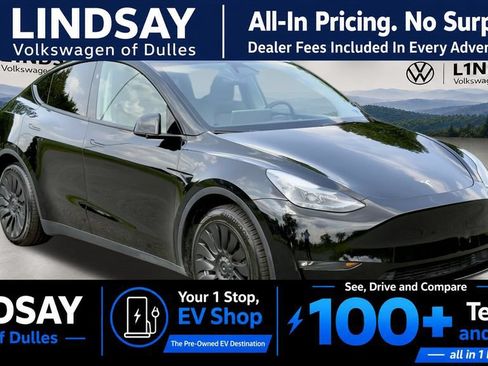 Used 2024 Tesla Model Y Long Range AWD/4WD image 1