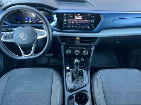 Used 2023 Volkswagen Taos SE image 10