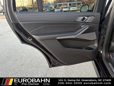 Used 2021 BMW X7 xDrive40i w/ M Sport Package image 13