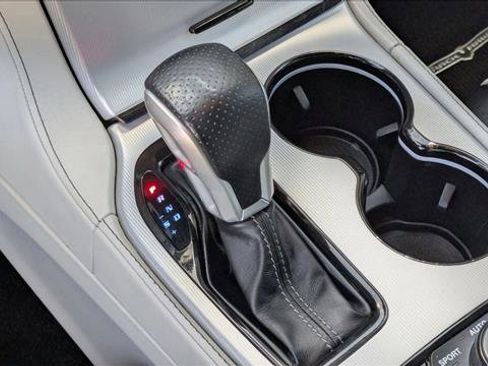 Used 2021 Jeep Grand Cherokee Trackhawk image 19