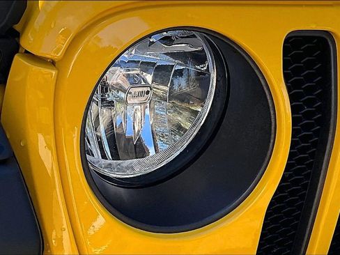 Used 2021 Jeep Wrangler Unlimited Rubicon image 28