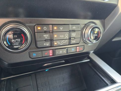 Used 2021 Ford F350 Platinum AWD/4WD image 26