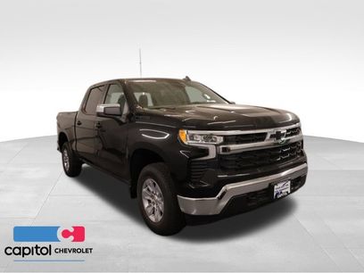 New 2026 Chevrolet Silverado 1500 LT w/ LPO, Dark Essentials Package