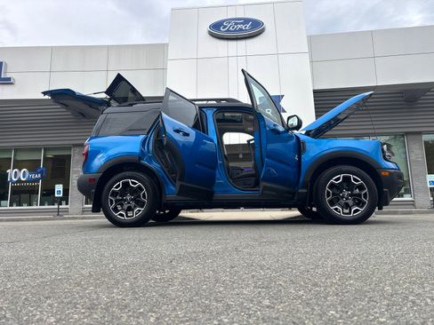 Used 2025 Ford Bronco Sport Outer Banks w/ Outer Banks Tech Package+ AWD/4WD image 67