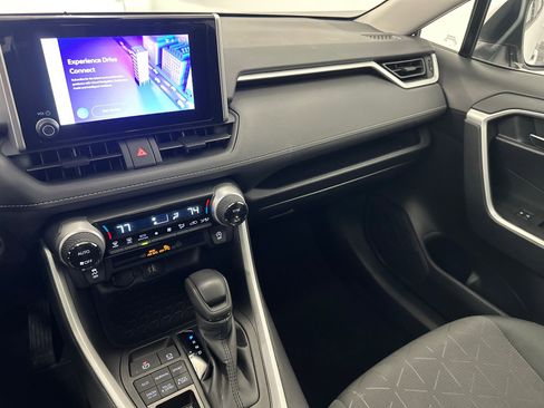 Used 2024 Toyota RAV4 XLE image 25