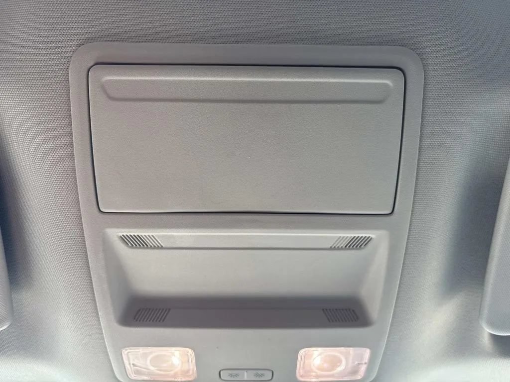 Used 2022 Ford Maverick XL FWD image 15