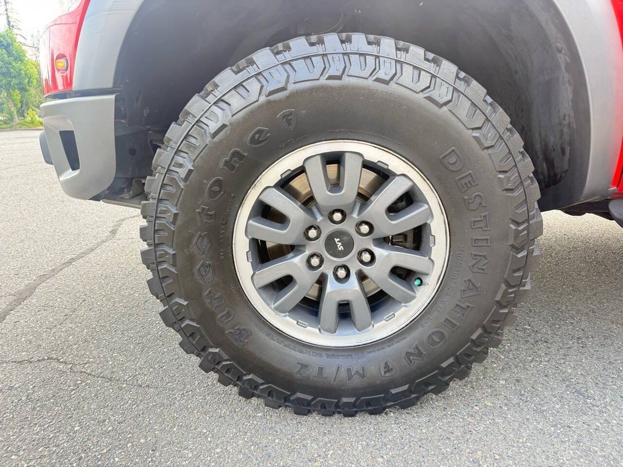 Used 2010 Ford F150 Raptor AWD/4WD image 31