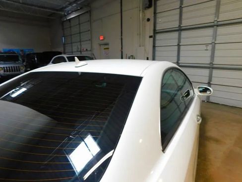 Used 2008 Mercedes-Benz CLK 350 Coupe image 20