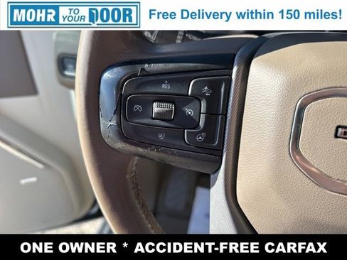 Used 2021 GMC Yukon Denali w/ Denali Premium Package image 16