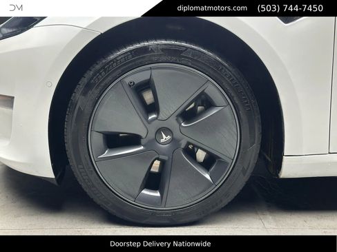 Used 2021 Tesla Model 3 Long Range image 33