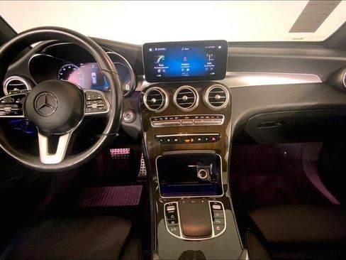 Used 2021 Mercedes-Benz GLC 300 4MATIC image 15
