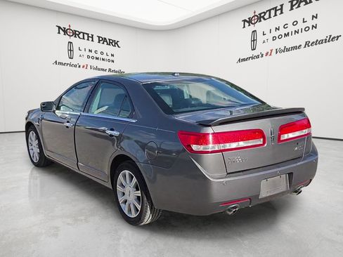 Used 2012 Lincoln MKZ FWD image 3