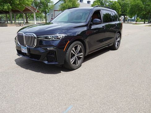 Used 2019 BMW X7 xDrive40i w/ Premium Package AWD/4WD image 3