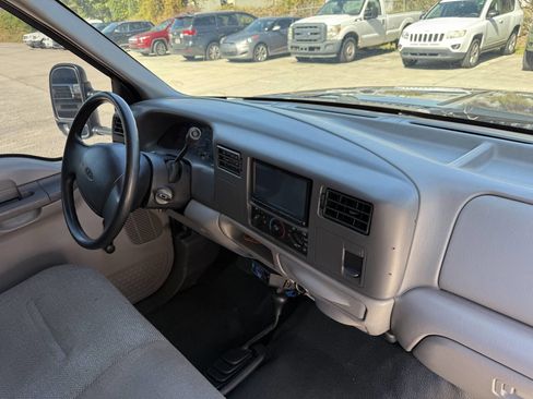 Used 1999 Ford F350 4x4 Crew Cab DRW Super Duty image 17