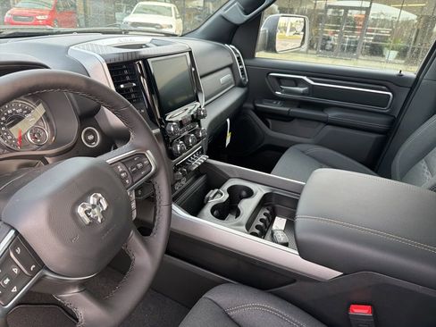 New 2026 RAM 1500 Big Horn w/ Night Edition AWD/4WD image 33