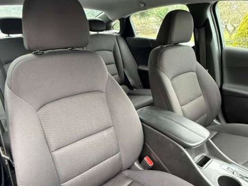 Used 2023 Chevrolet Malibu LT FWD image 11