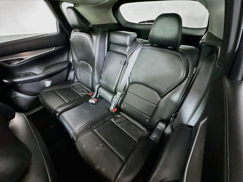 Used 2023 INFINITI QX50 Luxe AWD/4WD image 22