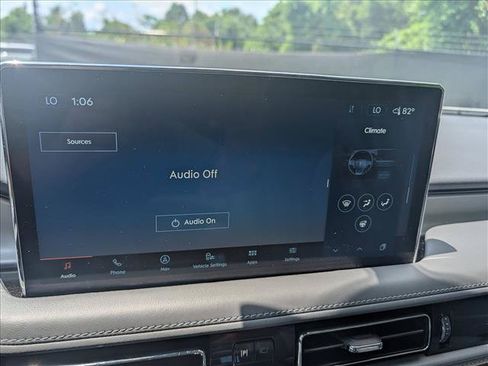 Certified 2023 Lincoln Nautilus Reserve AWD/4WD image 39