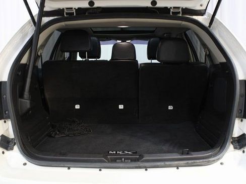 Used 2012 Lincoln MKX AWD image 33