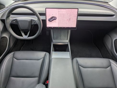 Used 2025 Tesla Model 3 RWD image 11