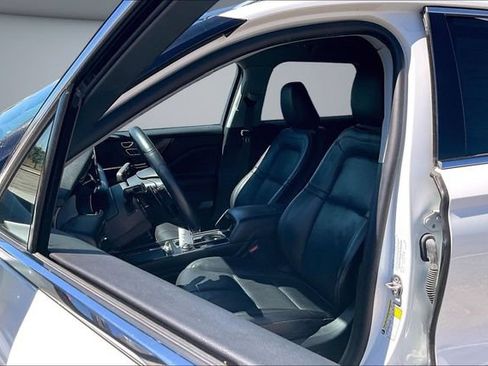 Used 2021 Lincoln Corsair AWD w/ Premium Package image 21