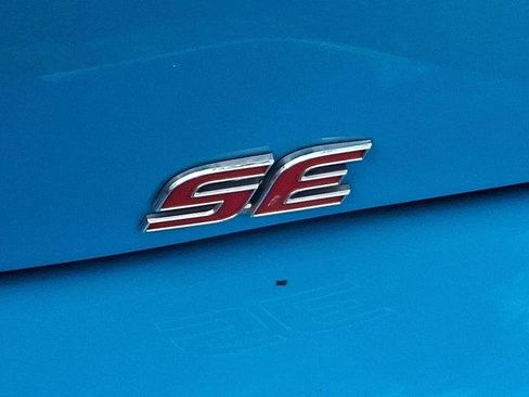 Certified 2019 Toyota Corolla SE image 6