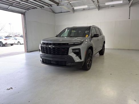 Certified 2024 Chevrolet Traverse RS image 5