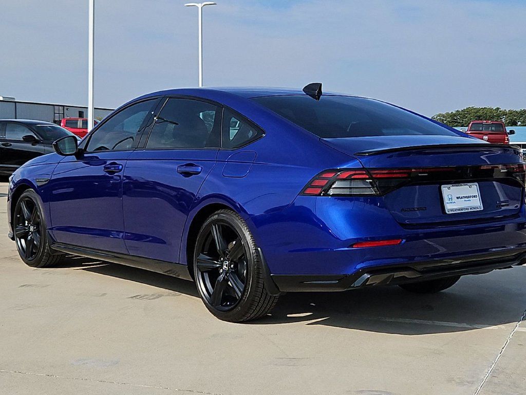 Used 2026 Honda Accord Sport image 5