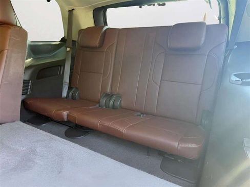 Used 2018 Chevrolet Tahoe Premier AWD/4WD image 17