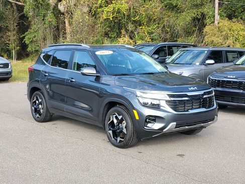 Certified 2025 Kia Seltos EX image 41