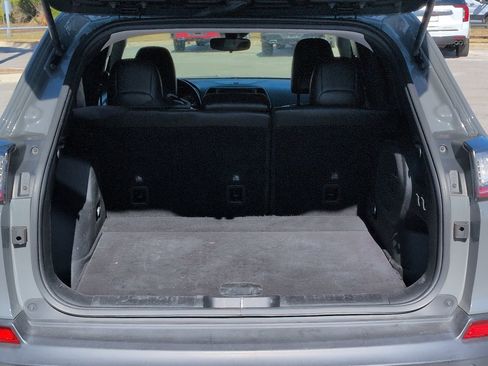 Used 2021 Jeep Cherokee Latitude Lux w/ Sun & Sound Group image 12