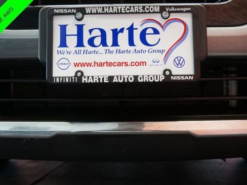 Used 2017 Nissan Rogue SV w/ SV Premium Package image 73