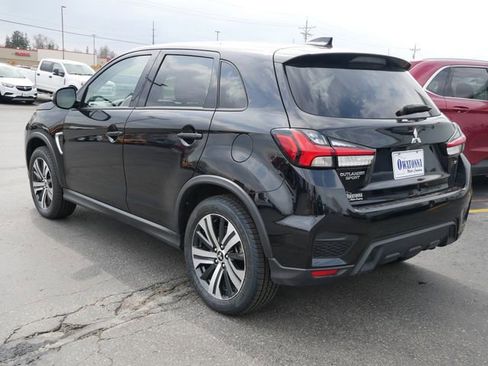 Used 2025 Mitsubishi Outlander Sport ES AWD/4WD image 3