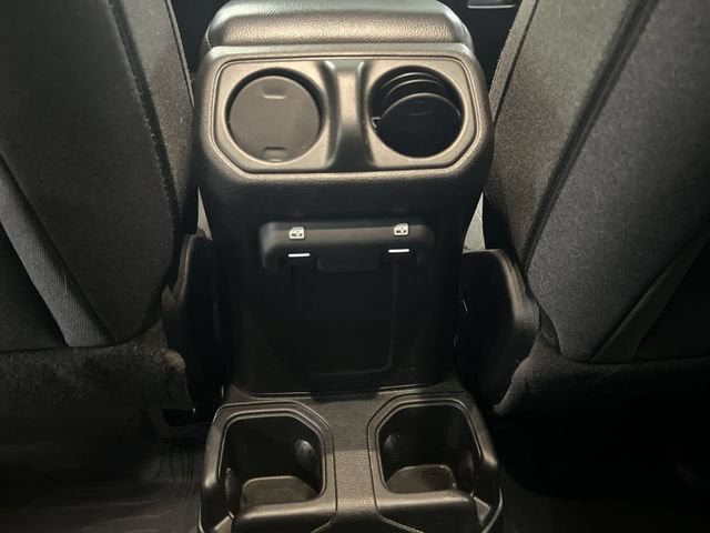 Used 2024 Jeep Gladiator Sport AWD/4WD image 20