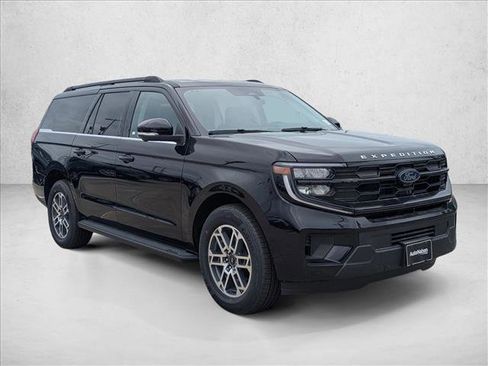 New 2026 Ford Expedition Max Active RWD image 7