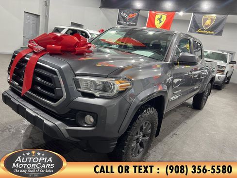 Used 2021 Toyota Tacoma SR5 image 2