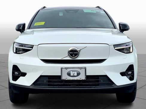New 2024 Volvo XC40 Recharge Ultimate w/ Protection Package Premier image 2