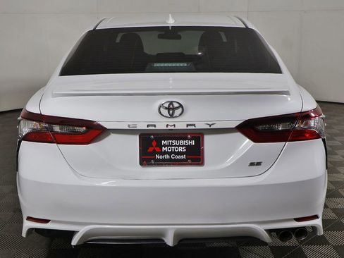 Used 2023 Toyota Camry SE FWD image 9