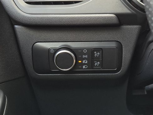 Used 2025 Ford Escape ST-Line FWD image 24