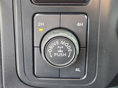 Certified 2024 Ford F150 STX image 19